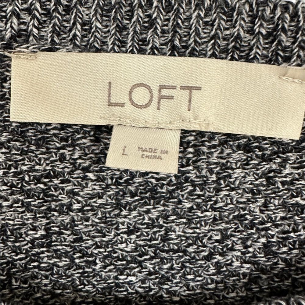 LOFT Marled Bobble Sleeve Sweater Women's Size Medium. Gray/Black Color. - Picture 4 of 8